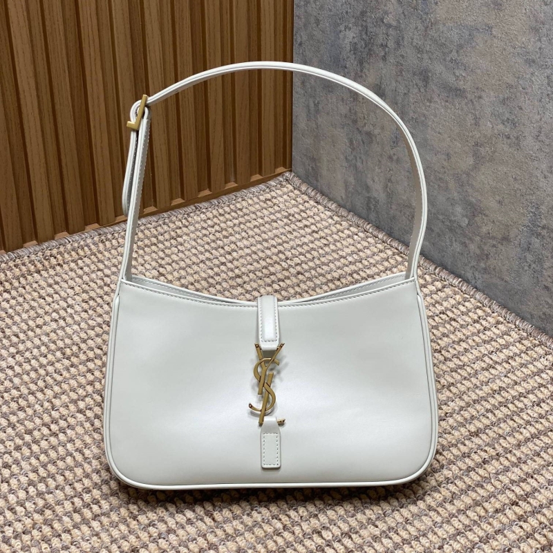 Y51 hobo bags